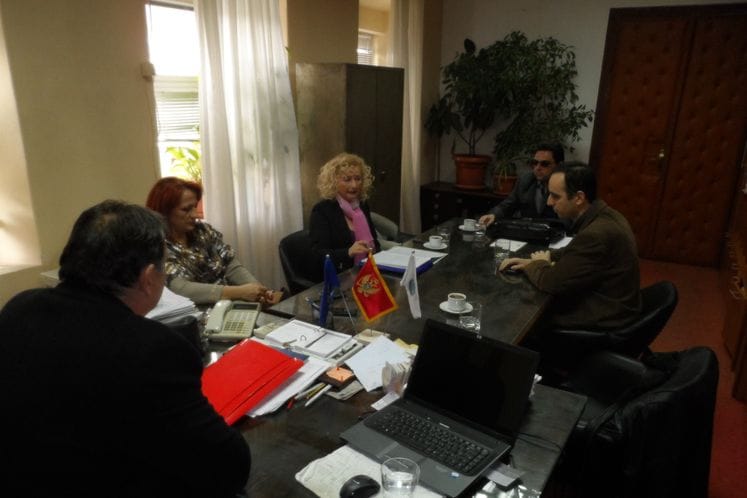 Pomoćnica ministra za ljudska i manjinska prava Blanka Radošević Marović posjetila danas Opštinsku izbornu komisiju u Danilovgradu