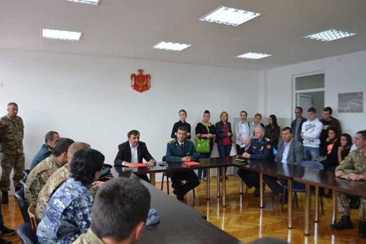 Donacija Srednjoj ekonomsko-ugostiteljskoj školi u Nikšiću