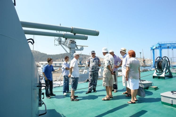 "Dan otvorenih vrata" na Patrolnom brodu P-33