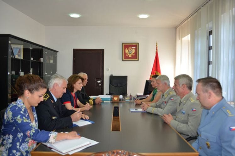 Ministar Pejanović-Đurišić sastala se sa načelnikom Generalštaba OS Češke Republike