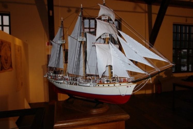 Izložba povodom 80 godina“Jadrana“