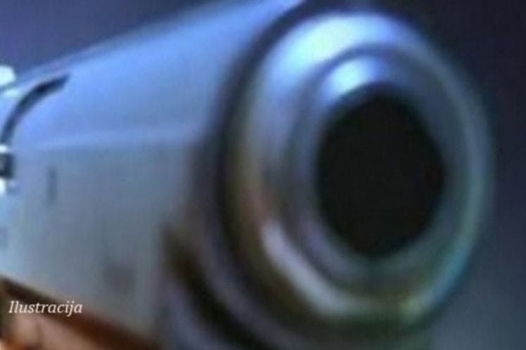 Osumnjičen za KD nedozvoljeno držanje oružja i eksplozivnih materija