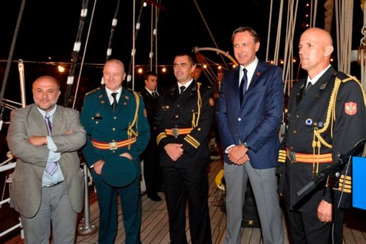 Čast je služiti na "Jadranu" - DNEVNE NOVINE, 21. AVGUST 2013.