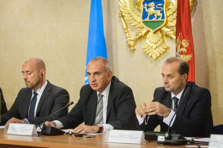 Ministar Numanović danas u Skupštini imao izlaganje povodom predstavljanja rezultata Istrazivanja o znanju, stavovima i ponašanju u vezi sa nasiljem nad djecom.