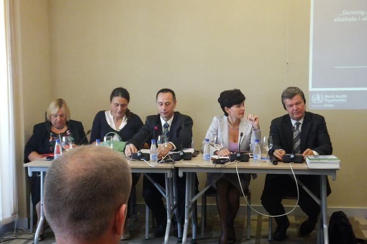 Pomoćnik Grbović otvorio skup povodom “Skrining programa za rano otkrivanje štetene upotrebe alkohola i alkoholom uzrokovanih poremećaja u CG”