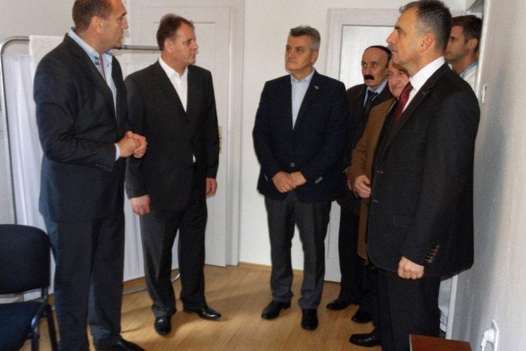 SAOPŠTENJE: Ministar Radunović obišao rekonstruisanu seosku ambulantu u Lijevoj Rijeci