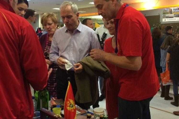 Crna Gora predstavila nacionalne proizvode na NATO bazaru