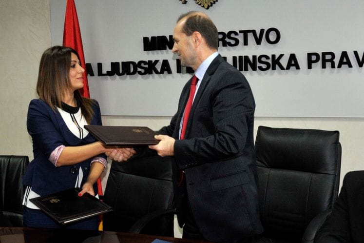 Ministarstvo za ljudska i manjinska prava i Centar za romske inicijative potpisali Memorandum o saradnji