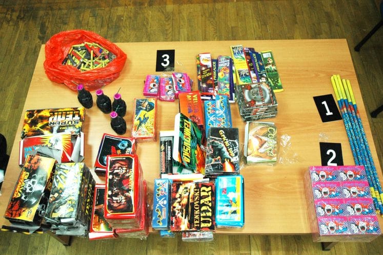 Akcija „Petarda“: U Cetinju oduzeta veća količina pirotehničkih sredstava