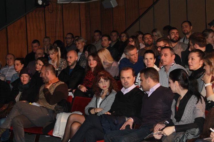 Uspješno izvedena premijera predstave "Komad"