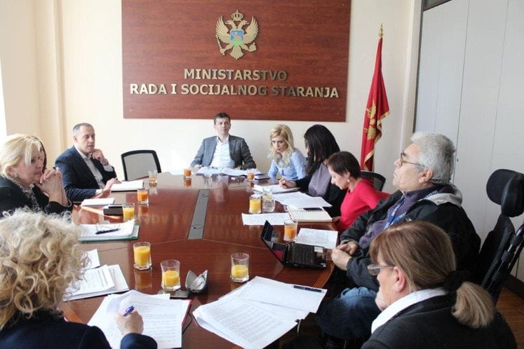 SAOPŠTENJE: Održana sjednica Savjeta za brigu o licima sa invaliditetom