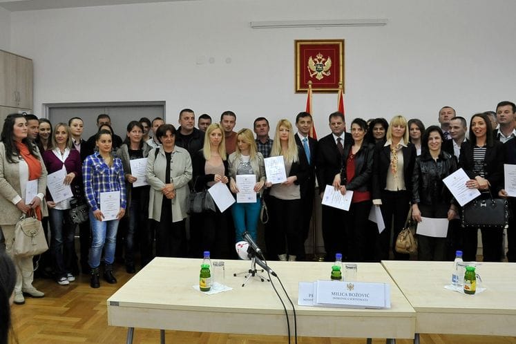 Saopštenje: Svečano uručeni sertifikati za prve stečene nacionalne stručne kvalifikacije