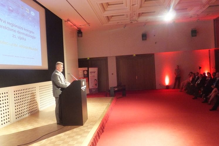 Ministar Radunović otvorio Prvi regionalni kongres korektivne dermatologije 21.vijeka