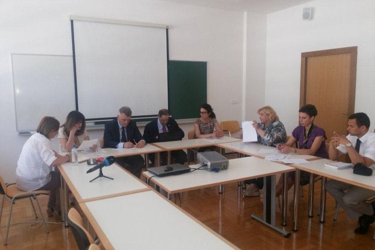 Ministar Radunović razgovao sa prof. dr Del Monikom, predsjednikom Svjetske asocijacije transplantacijske medicine