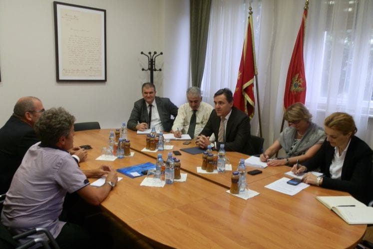 SAOPŠTENJE: Ministar Žugić se sastao sa predstavnicima sindikata