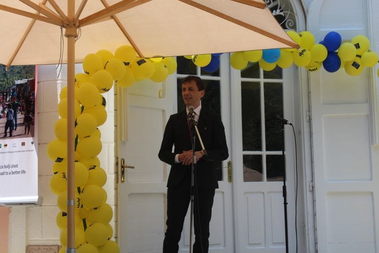 Održana svečanost povodom završetka projekta "Podrška integraciji i dobrovoljnom povratku I/RL-a i stanovnicima kampa na Koniku"