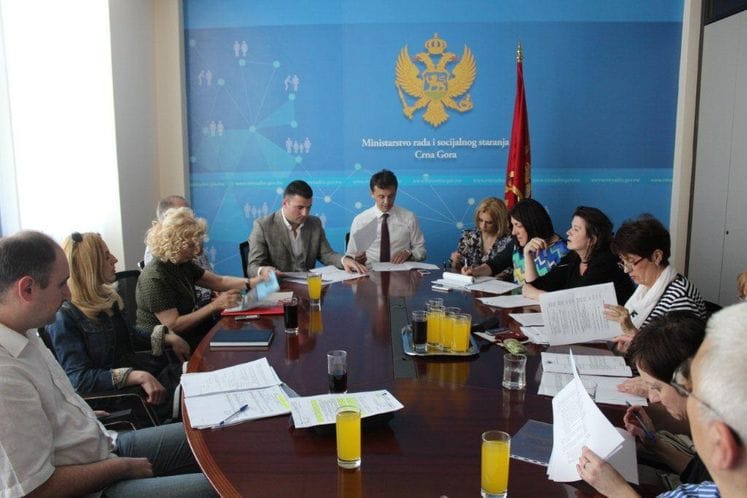 Održana sjednica Savjeta za brigu o licima sa invaliditetom