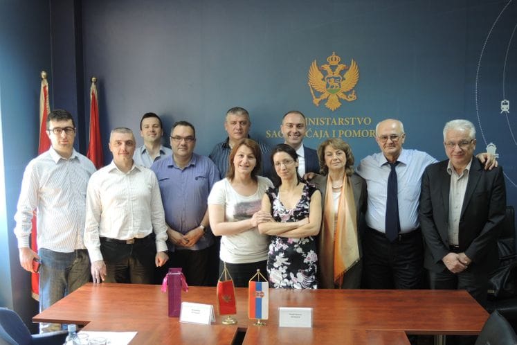 Saopštenje: Linijski prevoz putnika između Crne Gore i Republike Srbije i dalje u režimu dozvola