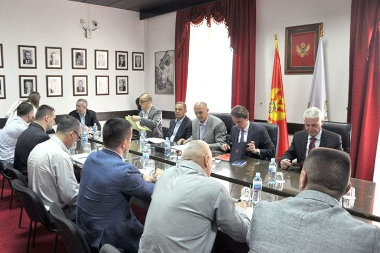 Ministar Konjević i direktor Stojanović održali Prošireni kolegijum u Kotoru