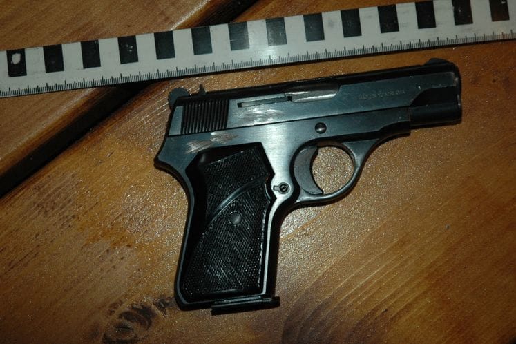 U Podgorici oduzet pištolj u ilegalnom posjedu