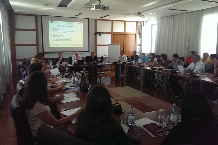 SAOPŠTENJE: Održan seminar na temu ,,Pilot revizije u opštinama“