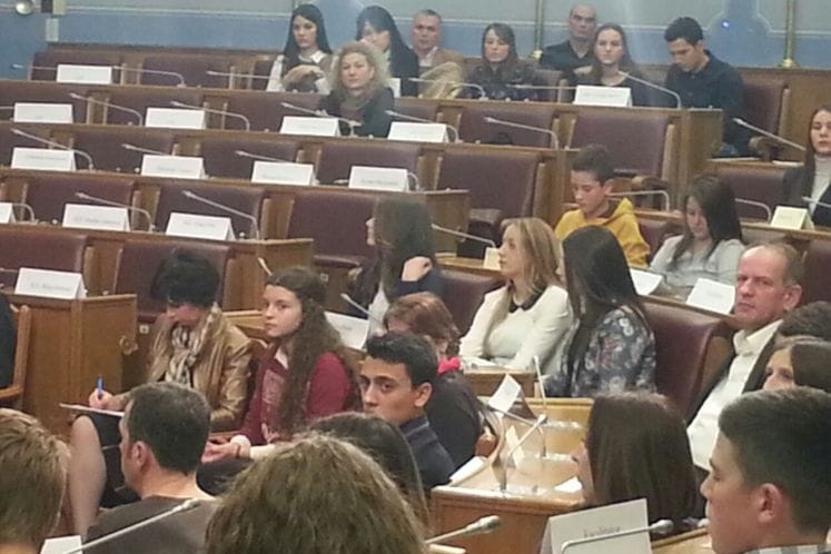 Ministar Numanović učestvovao na VII zasijedanju dječjeg parlamenta u Skupštini Crne Gore