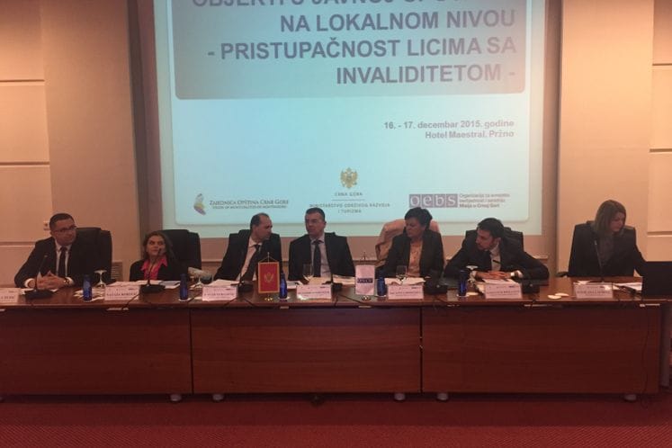 Saopštenje: Sekretar Ministarstva rada i socijalnog staranja Nikola Dedeić govorio na konferenciji „ Objekti u javnoj upotrebi na lokalnom nivou – Pristupačnost licima sa invaliditetom“