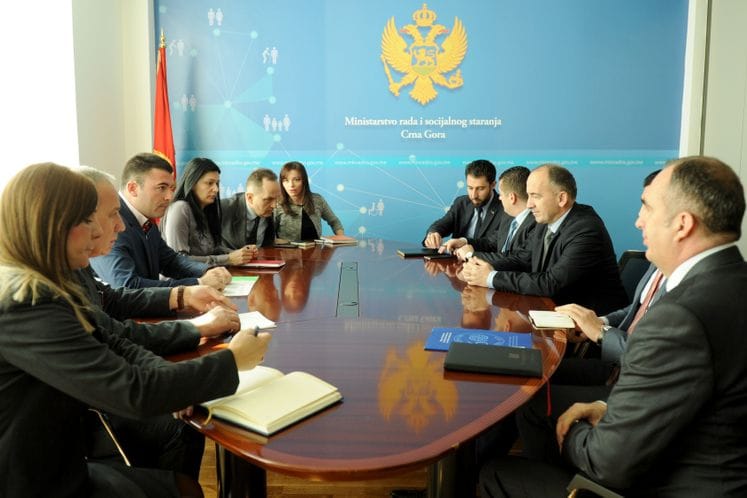 Nastaviće se dobrovoljni povrtak raseljenih na Kosovo