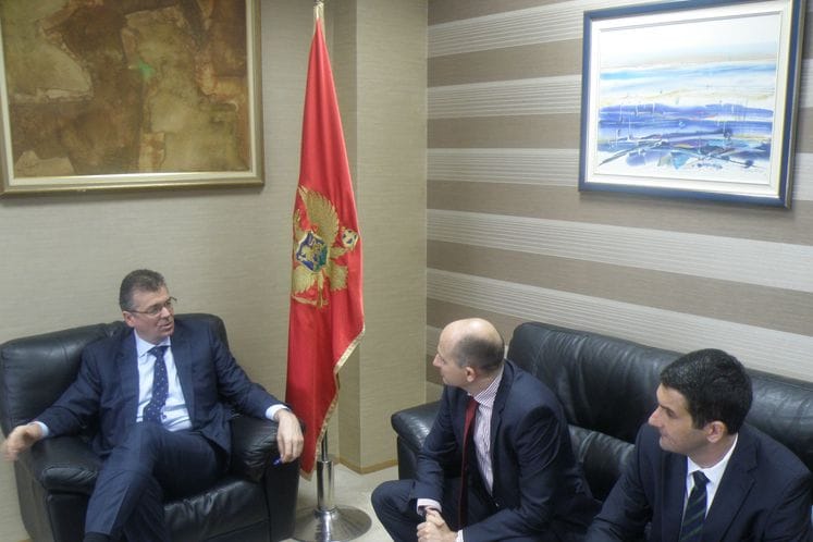 Saopštenje: Ministar Gvozdenović razgovarao sa ambasadorom Mađarske Kristijanom Pošom