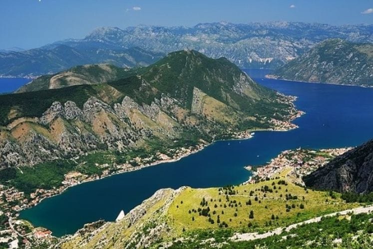 Saopštenje: U akvatorijumu luke Kotor održana vježba "Zaštita mora od zagađenja sa broda"