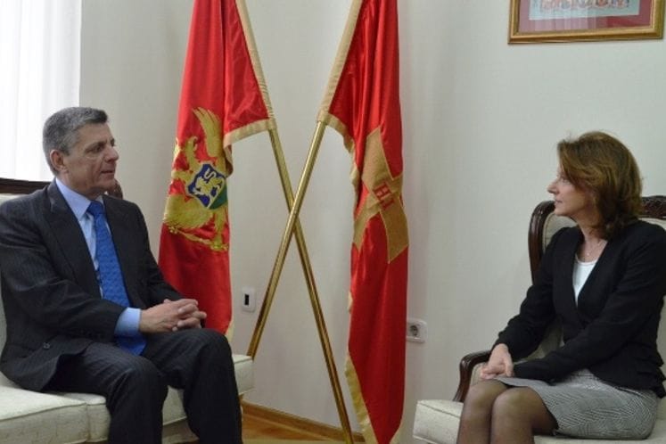 Susret ministra Pejanović- Đurišić sa ambasadorom R.Grčke