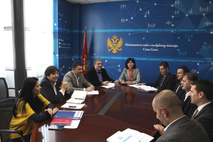 Sastanak ministra rada i socijalnog staranja Zorice Kovačević sa gradonačelnikom Podgorice, Slavoljubom Stijepovićem