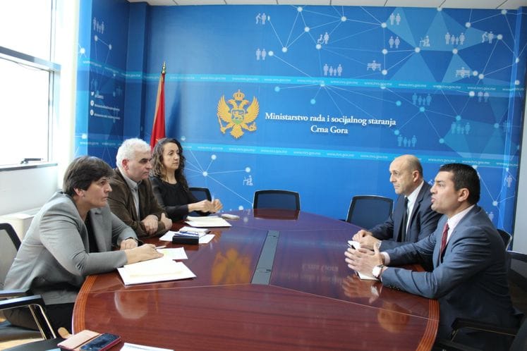 Susret ministra rada i socijalnog staranja Zorice Kovačević sa Srđanom Sentićem, otpravnikom poslova Ambasade Republike Kosovo