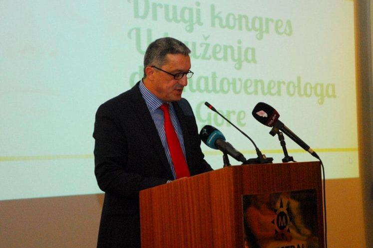 Sekretar Kostić pozdravio organizovanje Drugog kongresa korektivne dermatologije Crne Gore, sa međunarodnim učešćem