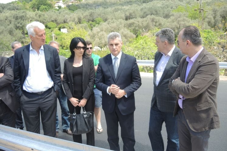 Saopštenje: Ministar Brajović obišao trajno sanirano klizište u Kručima