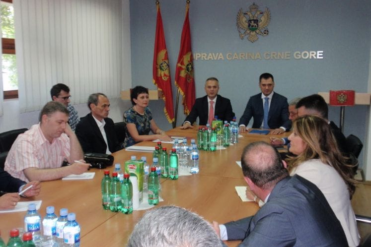 Zajedničko saopštenje: CCP projekat se u Crnoj Gori uspješno sprovodi; Uprava carina i Uprava policije pouzdani partneri u borbi protiv međunarodnog krijumčarenja droga i nedozvoljenih roba