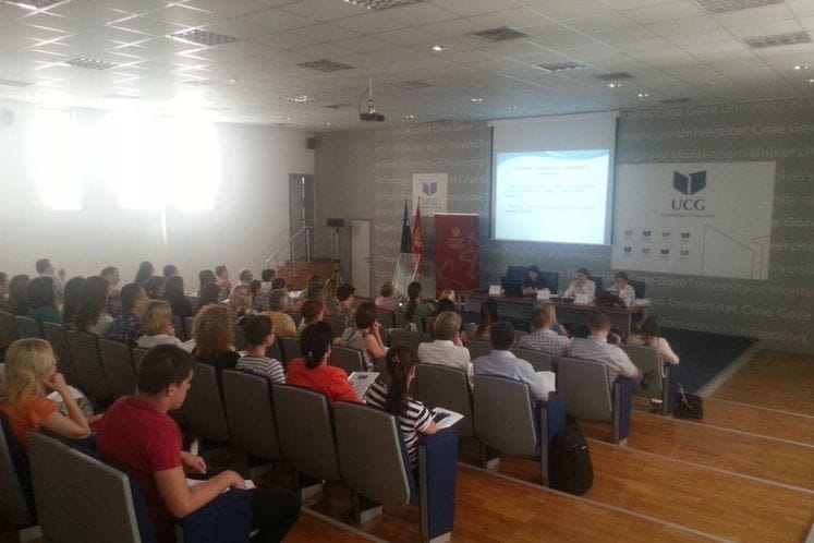 Saopštenje: Održana Info sesija povodom objavljivanja poziva za dostavljanje prijedloga projekata za grant šemu ''Transfer znanja između sektora visokog obrazovanja, istraživanja i industrije'' finansiranog sredstvima Instrumenta za pretpristupnu pomoć -