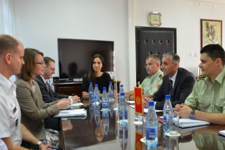 Ivan Mašulović sa Laurom Gros: Ponovljene pozitivne poruke visoke američke administracije