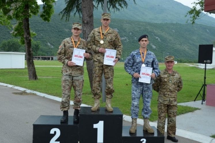 Sportsko prvenstvo VCG: Vodnik Petrić prvi u trci na 5.000 m, potporučnica Mićković u trci na 3.000 m