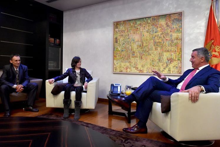 Predsjednik Vlade primio prvo dijete rođeno u nezavisnoj CG