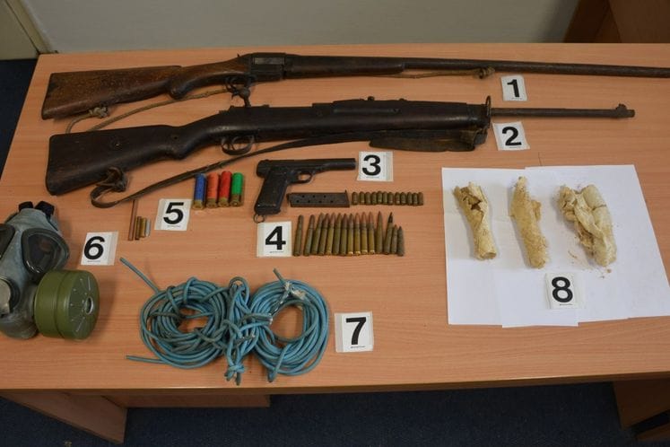 Službenici CB Nikšić pronašli i oduzeli veću količinu oružja, eksploziv i municiju u ilegalnom posjedu