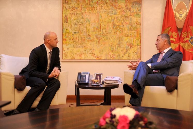 Predsjednik Vlade primio ambasadora Slovačke Romana Hlobenja