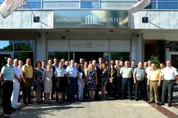 Završen kurs „Upravljanje resursima u oblasti odbrane“