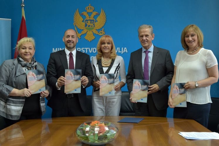 Održana konferencija za novinare povodom promocije Vodiča za savjetodavni rad s porodicom novorođenčeta sa smetnjama u razvoju u zdravstvenim ustanovama