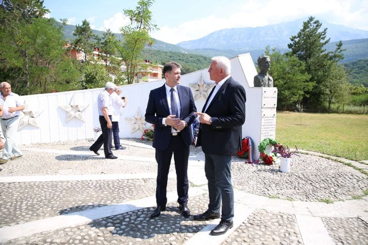 Potpredsjednik Ivanović u Herceg Novom govorio na centralnoj proslavi 4. jula – Dana borca