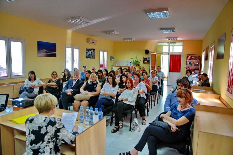 SAOPŠTENJE: Održano stručno predavanje u Specijalnoj bolnici za psihijatriju „Dobrota“ Kotor
