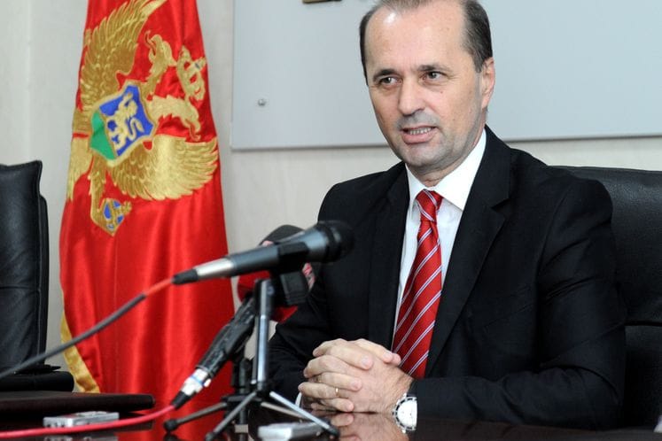 Intervju sa ministrom Numanovićem: Dok živiš i dok možeš budi dobar čovjek