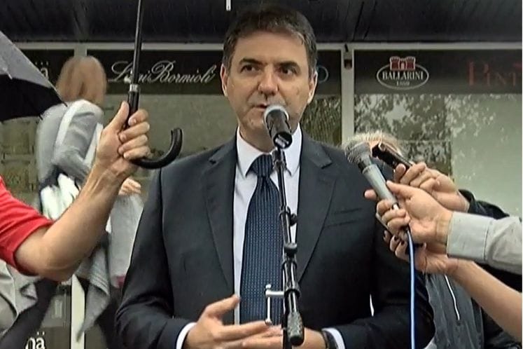 Potpredsjednik Vlade Petar Ivanović otvorio Dane meda u Nikšiću