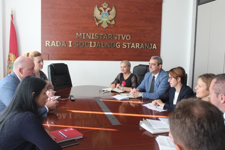 SAOPŠTENJE: Sastanak ministra Marića sa predstavnicima UNHCR-a, OEBS-a i Ministarstva za zajednice i povratak u Vladi Republike Kosova