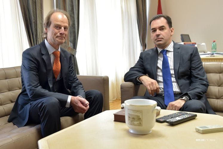 Saopštenje: Susret ministra pravde Zorana Pažina sa novoimenovanim ambasadorom SR Njemačke Hansom Ginterom Maternom